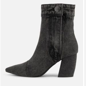Jeffrey Campbell Finite Boot
